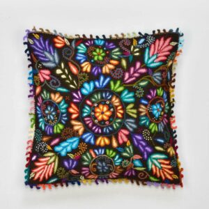 Daysi flower Motif Alpaca Blend Cushion Cover , "blooming flowers"
